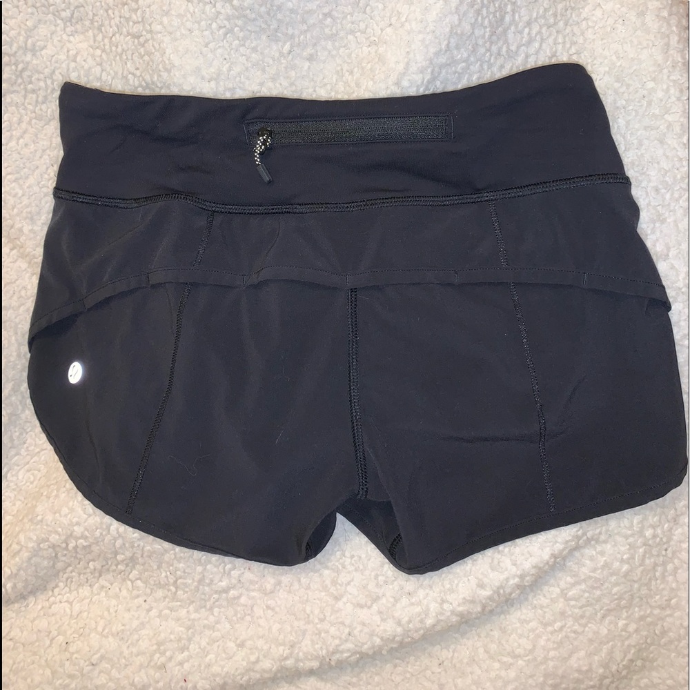 Lululemon Speed Up black shorts